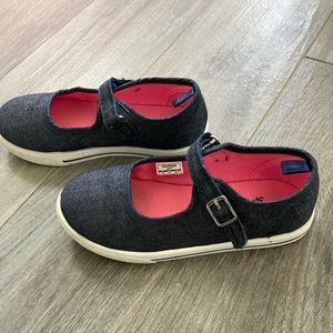 Navy shimmer Osh Kosh Mary Jane shoes.